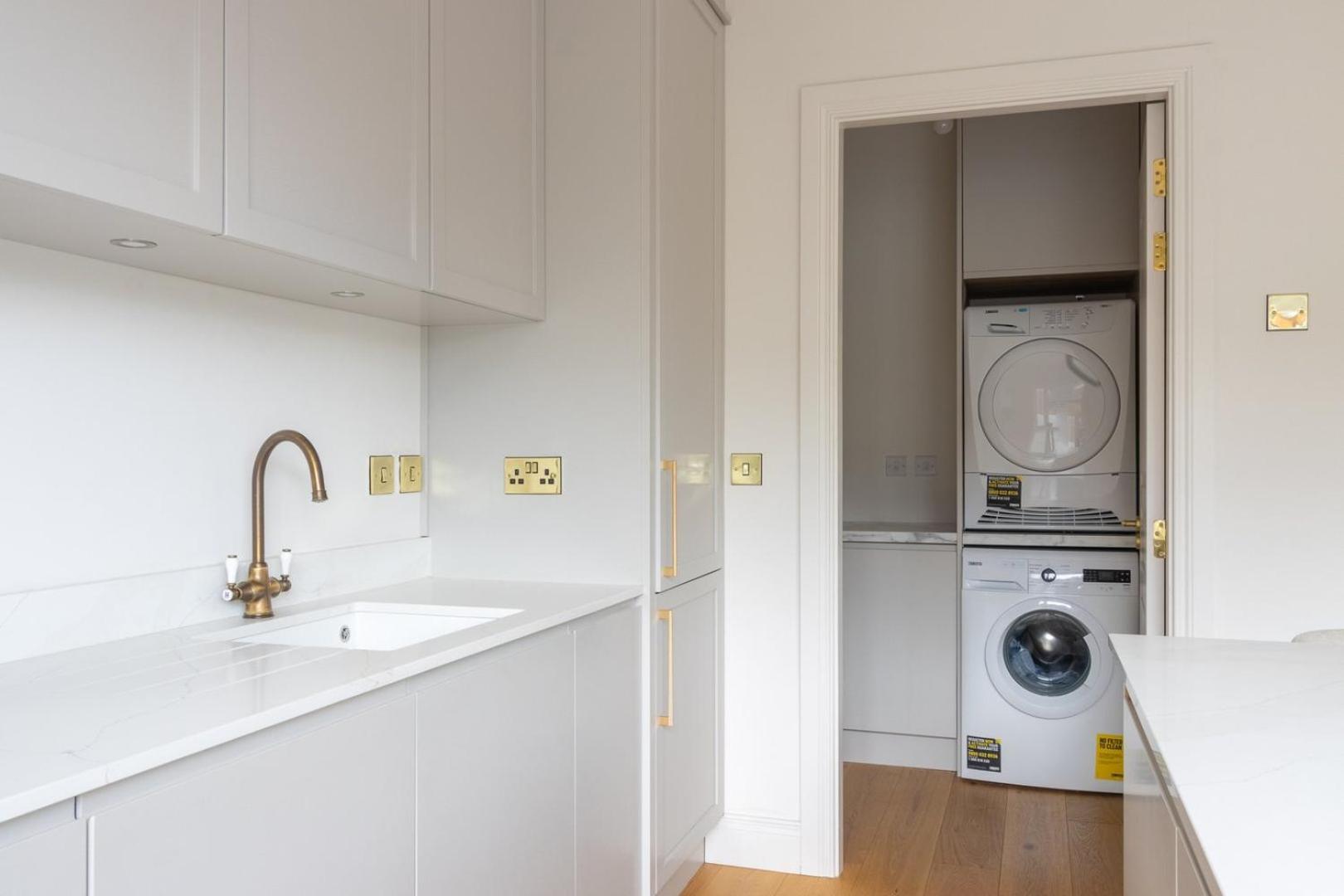 Guest house Guestready - Amazing House In Sandymount Dublin